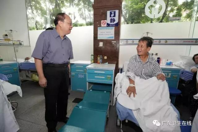 共享輪椅、陪護床上線!廣東這家醫(yī)院作出急診10大承諾