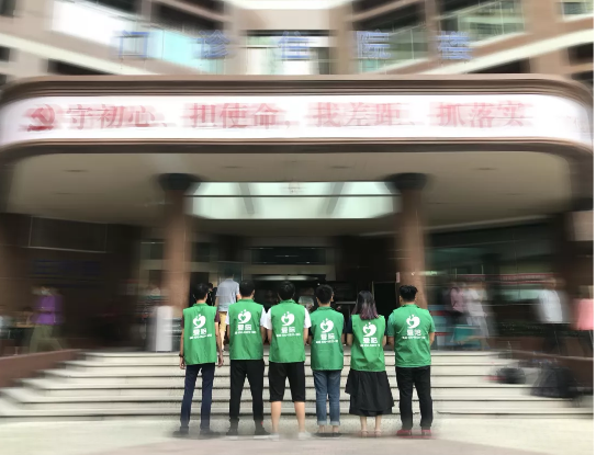 奮斗吧！共享陪護(hù)床小哥百煉成鋼！